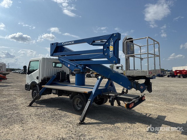 2017 Nissan Cabstar Cabstar 35.12 2017 Socage DA 324 24 m on Bucket Truck - Autopacēlājs: foto 3 2017 Nissan Cabstar Cabstar 35.12 2017 Socage DA 324 24 m on Bucket Truck - Autopacēlājs: foto 3