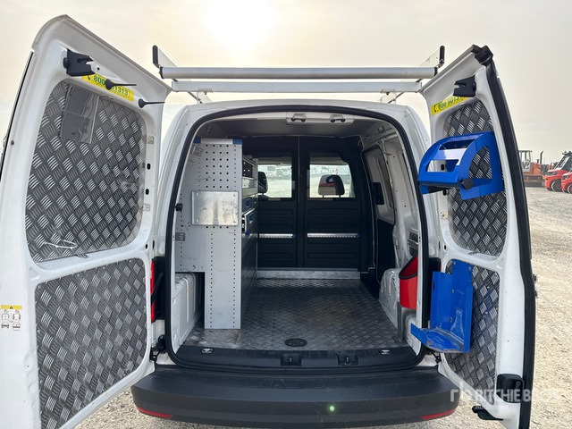 2017 Volkswagen Caddy Van Truck - Kravas automašīna ar slēgto virsbūvi: foto 4 2017 Volkswagen Caddy Van Truck - Kravas automašīna ar slēgto virsbūvi: foto 4