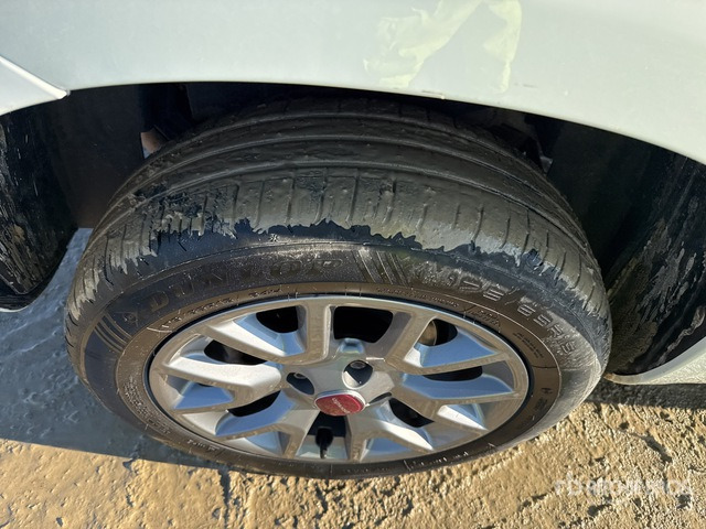 Vieglā automašīna 2018 Fiat Panda Automobile: foto 6