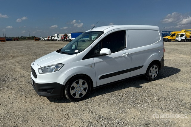 2018 Ford Transit Courier Autocarro furgonato - Mazs furgons: foto 2 2018 Ford Transit Courier Autocarro furgonato - Mazs furgons: foto 2