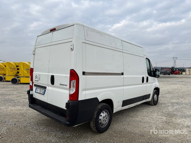2019 Citroen Jumper (Inoperable) Van Truck - Kravas automašīna ar slēgto virsbūvi: foto 4 2019 Citroen Jumper (Inoperable) Van Truck - Kravas automašīna ar slēgto virsbūvi: foto 4
