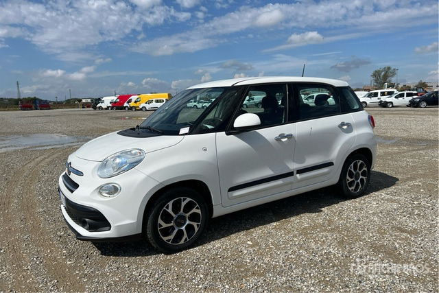 2019 Fiat 500L 1.3 MTJ BUSINESS DUALOGIC 95CV AUTO Automobile - Vieglā automašīna: foto 3 2019 Fiat 500L 1.3 MTJ BUSINESS DUALOGIC 95CV AUTO Automobile - Vieglā automašīna: foto 3