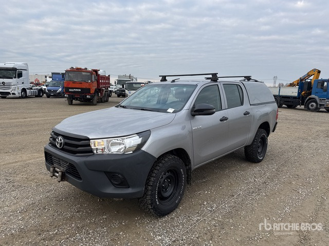 2019 Toyota Hilux Crew Cab Pickup - Pikaps: foto 1 2019 Toyota Hilux Crew Cab Pickup - Pikaps: foto 1