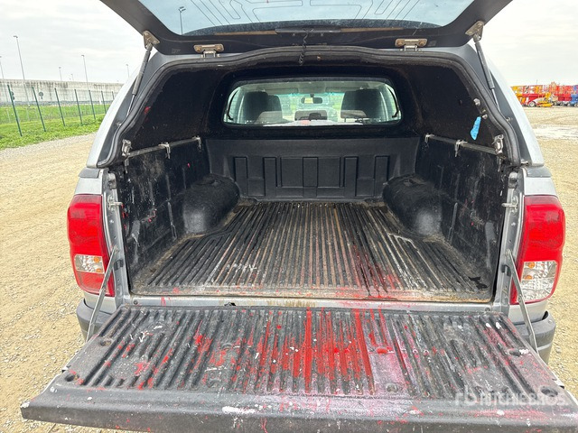 2019 Toyota Hilux Crew Cab Pickup - Pikaps: foto 5 2019 Toyota Hilux Crew Cab Pickup - Pikaps: foto 5