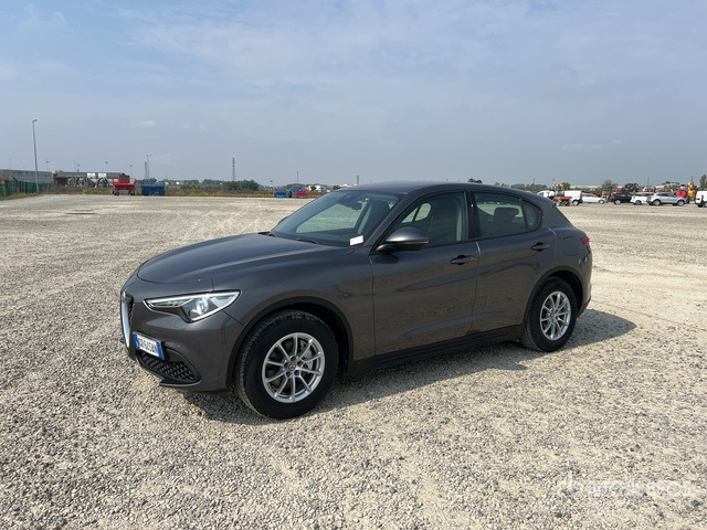 2020 Alfa Romeo Stelvio 2.2 TD 190CV AT8 Q4 BUSINESS SUV - SUV: foto 2 2020 Alfa Romeo Stelvio 2.2 TD 190CV AT8 Q4 BUSINESS SUV - SUV: foto 2