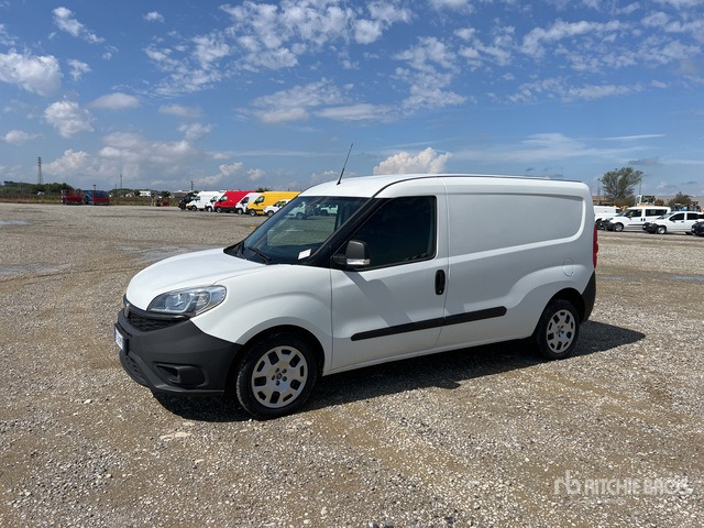 2020 Fiat Doblo CARGO MAXI 1.6 MJET 120CV LOUNGE Van Truck - Kravas mikroautobuss: foto 3 2020 Fiat Doblo CARGO MAXI 1.6 MJET 120CV LOUNGE Van Truck - Kravas mikroautobuss: foto 3