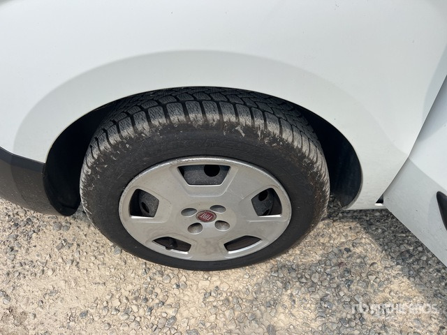 2020 Fiat Fiorino Autocarro furgonato - Mazs furgons: foto 5 2020 Fiat Fiorino Autocarro furgonato - Mazs furgons: foto 5