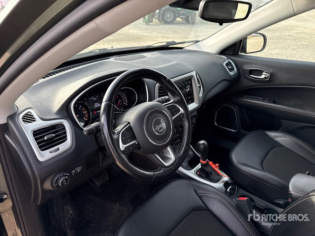 2020 Jeep Compass 2.0 MJET II 140CV BUSINESS 4WD AUTO SUV - SUV: foto 4 2020 Jeep Compass 2.0 MJET II 140CV BUSINESS 4WD AUTO SUV - SUV: foto 4