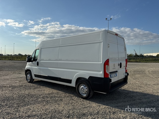 2020 Peugeot Boxer 333 L3H2 2.2 BLUEHDU 140CV S&S Van Truck - Mazs furgons: foto 3 2020 Peugeot Boxer 333 L3H2 2.2 BLUEHDU 140CV S&S Van Truck - Mazs furgons: foto 3