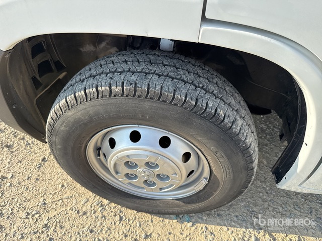 2020 Peugeot Boxer 333 L3H2 2.2 BLUEHDU 140CV S&S Van Truck - Mazs furgons: foto 5 2020 Peugeot Boxer 333 L3H2 2.2 BLUEHDU 140CV S&S Van Truck - Mazs furgons: foto 5