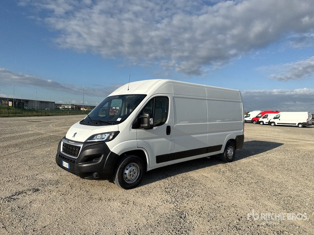 2020 Peugeot Boxer 333 L3H2 2.2 BLUEHDU 140CV S&S Van Truck - Mazs furgons: foto 1 2020 Peugeot Boxer 333 L3H2 2.2 BLUEHDU 140CV S&S Van Truck - Mazs furgons: foto 1