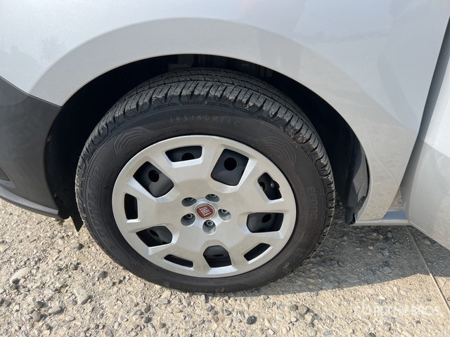 2021 Fiat Doblo CARGO CH1 LOUNGE 1.6 MJET 120CV ... Van Truck - Mazs furgons: foto 5 2021 Fiat Doblo CARGO CH1 LOUNGE 1.6 MJET 120CV ... Van Truck - Mazs furgons: foto 5