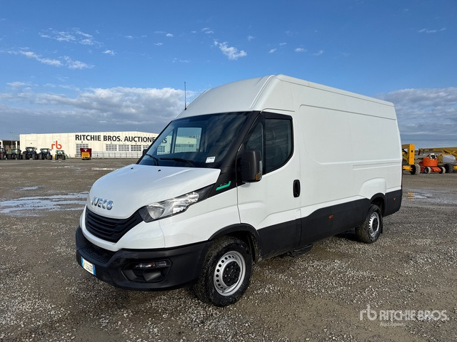 2022 Iveco Daily 35S14NV 3520L H2 BLUE P Van Truck - Kravas automašīna ar slēgto virsbūvi: foto 1 2022 Iveco Daily 35S14NV 3520L H2 BLUE P Van Truck - Kravas automašīna ar slēgto virsbūvi: foto 1