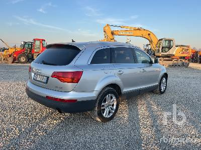 AUDI Q7 - Vieglā automašīna: foto 3 AUDI Q7 - Vieglā automašīna: foto 3