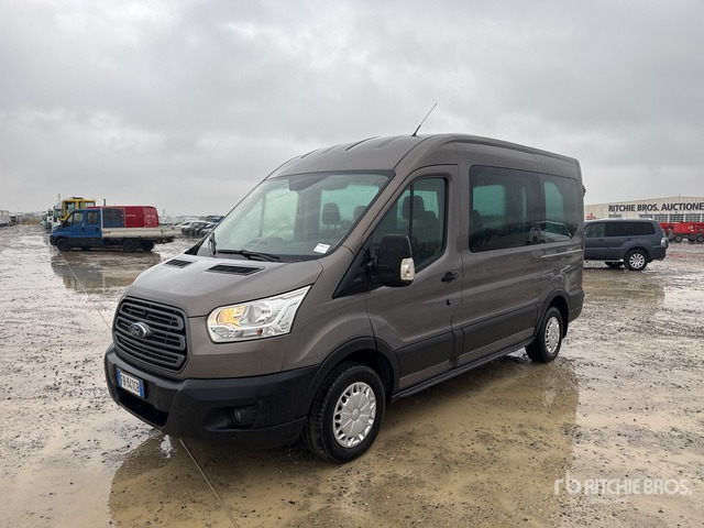 2015 Ford Transit 310T125 6-Seat Mini Bus - Autobuss: foto 1 2015 Ford Transit 310T125 6-Seat Mini Bus - Autobuss: foto 1