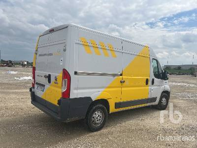 FIAT DUCATO 130 MJT - Kravas automašīna ar slēgto virsbūvi: foto 3 FIAT DUCATO 130 MJT - Kravas automašīna ar slēgto virsbūvi: foto 3