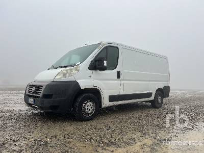 FIAT DUCATO - Kravas automašīna ar slēgto virsbūvi: foto 1 FIAT DUCATO - Kravas automašīna ar slēgto virsbūvi: foto 1