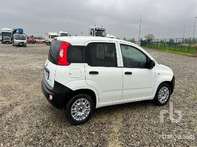 FIAT PANDA Hybrid - Kravas automašīna ar slēgto virsbūvi: foto 3 FIAT PANDA Hybrid - Kravas automašīna ar slēgto virsbūvi: foto 3