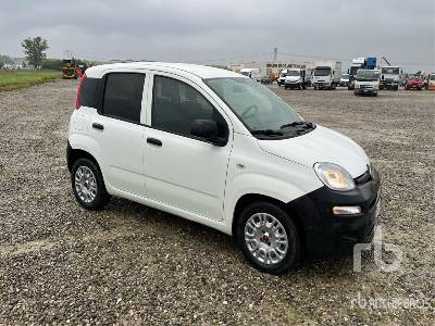 FIAT PANDA Hybrid - Kravas automašīna ar slēgto virsbūvi: foto 4 FIAT PANDA Hybrid - Kravas automašīna ar slēgto virsbūvi: foto 4