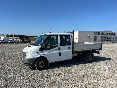 FORD TRANSIT Crew Cab - Bortu kravas automašīna/ Platforma: foto 1 FORD TRANSIT Crew Cab - Bortu kravas automašīna/ Platforma: foto 1