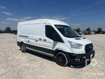 FORD TRANSIT - Kravas automašīna ar slēgto virsbūvi: foto 4 FORD TRANSIT - Kravas automašīna ar slēgto virsbūvi: foto 4