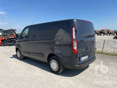 FORD TRANSIT - Kravas automašīna ar slēgto virsbūvi: foto 2 FORD TRANSIT - Kravas automašīna ar slēgto virsbūvi: foto 2