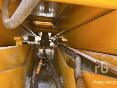 Šķērveida pacēlājs HAULOTTE COMPACT 10N Electric (Inoperable): foto 10