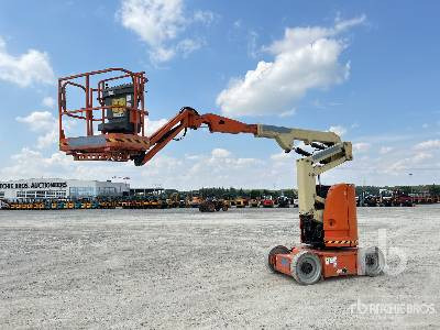JLG E300 AJP Electric - Izlices pacēlājs: foto 1 JLG E300 AJP Electric - Izlices pacēlājs: foto 1