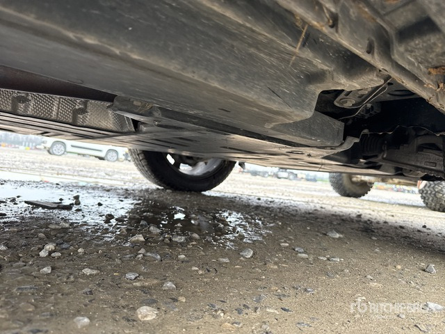 Land Rover Range Rover Velar SUV - SUV: foto 5 Land Rover Range Rover Velar SUV - SUV: foto 5