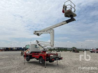 NISSAN CABSTAR 35.12 2015 Palfinger PA200 AXE 20 m on - Autopacēlājs: foto 2 NISSAN CABSTAR 35.12 2015 Palfinger PA200 AXE 20 m on - Autopacēlājs: foto 2