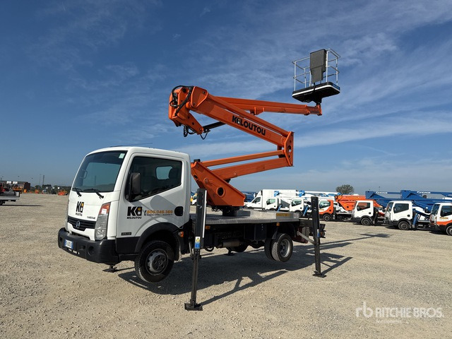 Nissan Cabstar 35.12 Piattaforma autocarrata - Autopacēlājs: foto 1 Nissan Cabstar 35.12 Piattaforma autocarrata - Autopacēlājs: foto 1