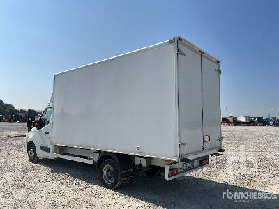 RENAULT MASTER - Kravas automašīna ar slēgto virsbūvi: foto 2 RENAULT MASTER - Kravas automašīna ar slēgto virsbūvi: foto 2