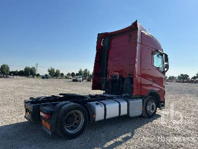 VOLVO FH 420 4x2 - Vilcējs: foto 3 VOLVO FH 420 4x2 - Vilcējs: foto 3
