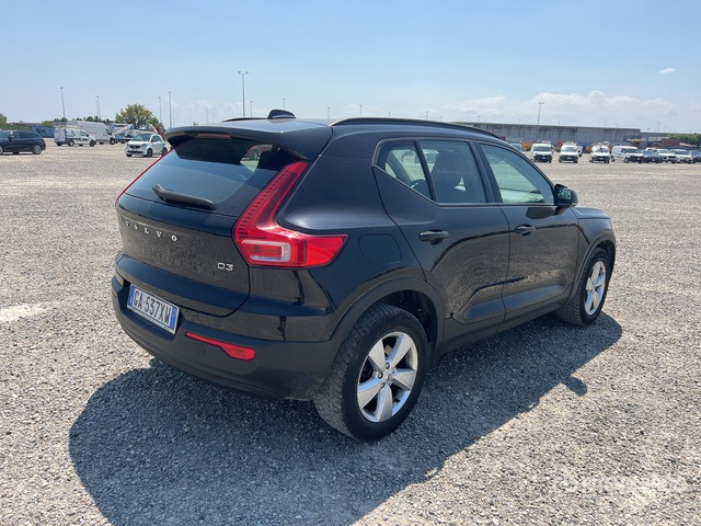 Volvo XC40 SUV - SUV: foto 3 Volvo XC40 SUV - SUV: foto 3