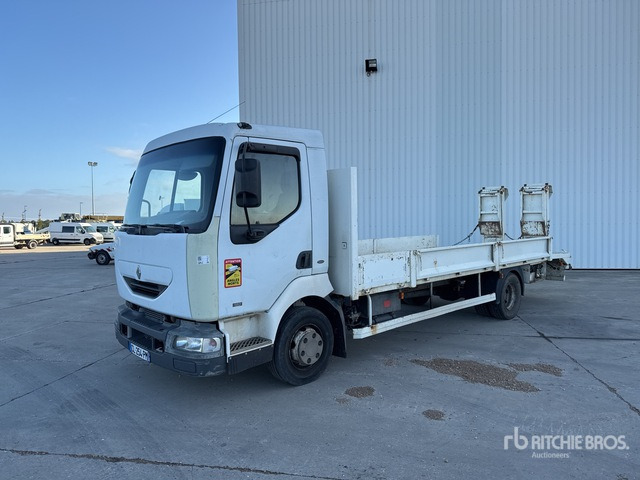 2001 Renault Midlum 180 4x2 Camion Plateau 4x2 Flatbed Truck - Bortu kravas automašīna/ Platforma: foto 2 2001 Renault Midlum 180 4x2 Camion Plateau 4x2 Flatbed Truck - Bortu kravas automašīna/ Platforma: foto 2