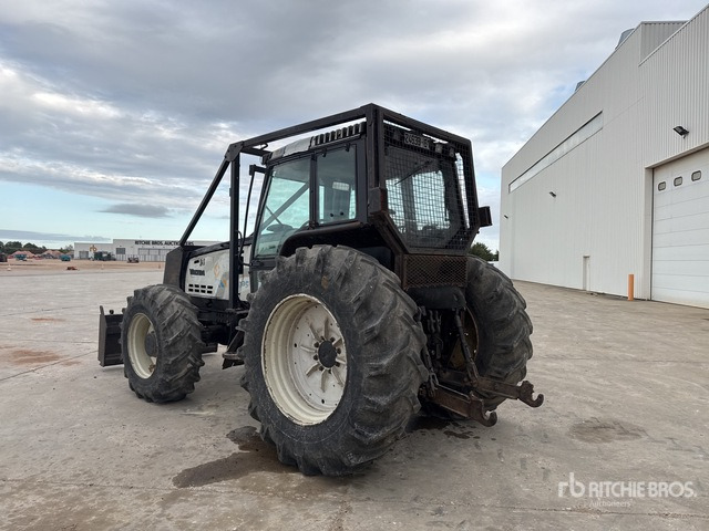 2003 Valmet 8950HI 4x4 Tracteur Agricole 4WD Tractor - Traktors: foto 4 2003 Valmet 8950HI 4x4 Tracteur Agricole 4WD Tractor - Traktors: foto 4