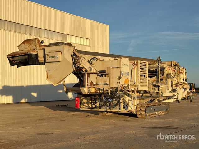 2007 Metso Metso LT 1100 Concasseur Cone Crusher - Konusveida drupinātājs: foto 2 2007 Metso Metso LT 1100 Concasseur Cone Crusher - Konusveida drupinātājs: foto 2