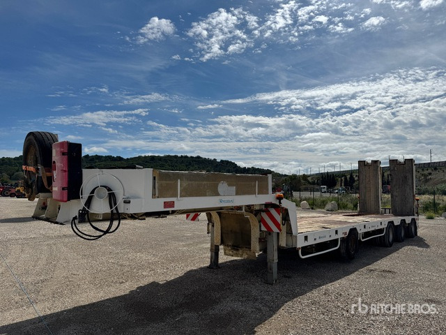 2007 Nicolas 68200 kg Quad/A Extendable Semi ... Lowboy Trailer - Puspiekabe zema profila platforma: foto 1 2007 Nicolas 68200 kg Quad/A Extendable Semi ... Lowboy Trailer - Puspiekabe zema profila platforma: foto 1