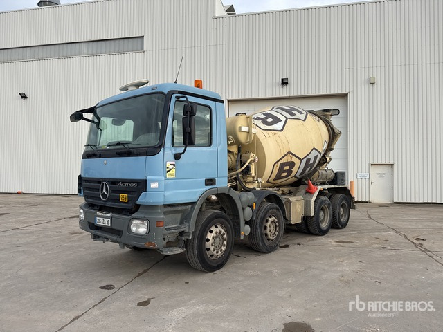 2008 Mercedes-Benz Actros 8x4 Camion Malaxeur 8x4 Mixer Truck - Betonvedējs: foto 1 2008 Mercedes-Benz Actros 8x4 Camion Malaxeur 8x4 Mixer Truck - Betonvedējs: foto 1