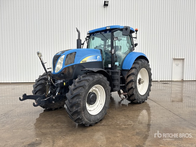 2010 New Holland T6090 4x4 Tracteur Agricole 4WD Tractor - Traktors: foto 1 2010 New Holland T6090 4x4 Tracteur Agricole 4WD Tractor - Traktors: foto 1