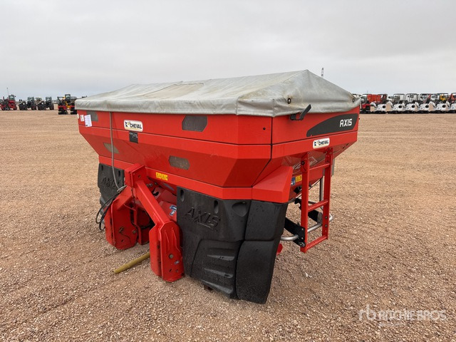 2011 Kuhn AXIS 50.1W 36 m 3-Point 3000 gal Epandeur ... Fertilizer Spreader - Minerālmēslu izkliedētājs: foto 4 2011 Kuhn AXIS 50.1W 36 m 3-Point 3000 gal Epandeur ... Fertilizer Spreader - Minerālmēslu izkliedētājs: foto 4