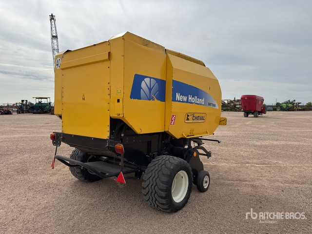 2011 New Holland BR7060 Presse A Balles Rondes Round Baler - Rituļu prese: foto 4 2011 New Holland BR7060 Presse A Balles Rondes Round Baler - Rituļu prese: foto 4