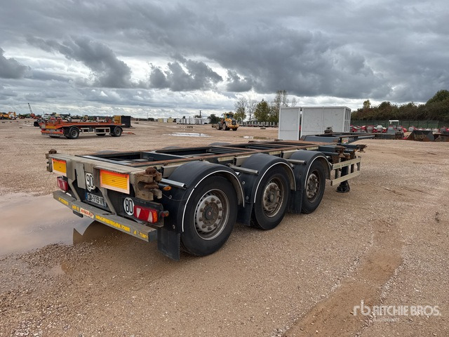2012 Fruehauf D.0033.06.02 Tri/A Remorque Porte-Conteneur ... Container Trailer - Piekabe noņemamā virsbūve/ Konteineru vedējs: foto 3 2012 Fruehauf D.0033.06.02 Tri/A Remorque Porte-Conteneur ... Container Trailer - Piekabe noņemamā virsbūve/ Konteineru vedējs: foto 3
