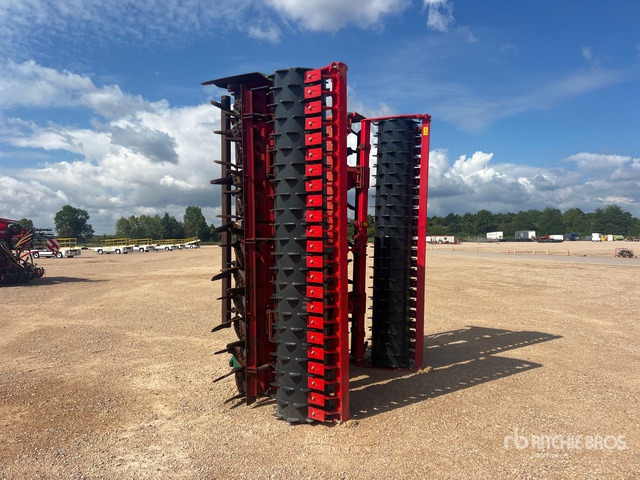 2012 Kverneland NG-S 101 F35 6 m 3-Point Herse Rotative Power Harrow - Vertikālā augsnes frēze: foto 3 2012 Kverneland NG-S 101 F35 6 m 3-Point Herse Rotative Power Harrow - Vertikālā augsnes frēze: foto 3