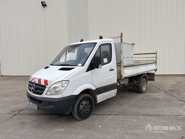 2012 Mercedes-Benz Sprinter 516 CDI 4x2 Camion Benne Dump Truck: Light Duty - Kravas automašīna pašizgāzējs: foto 1 2012 Mercedes-Benz Sprinter 516 CDI 4x2 Camion Benne Dump Truck: Light Duty - Kravas automašīna pašizgāzējs: foto 1