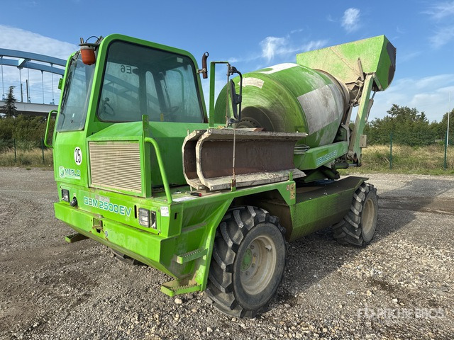 2014 Merlo DBM 2500 EV 4x4 Auto Betonniere 4x4 Mixer Truck - Betonvedējs: foto 1 2014 Merlo DBM 2500 EV 4x4 Auto Betonniere 4x4 Mixer Truck - Betonvedējs: foto 1