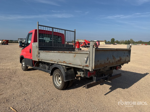 2016 Iveco 35-130 Camion Benne (Inoperable) Dump Truck: Light Duty - Komercauto pašizgāzējs: foto 4 2016 Iveco 35-130 Camion Benne (Inoperable) Dump Truck: Light Duty - Komercauto pašizgāzējs: foto 4