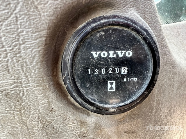 2016 Volvo EWR150E Pelle Sur Pneus Wheel Excavator - Riteņu ekskavators: foto 2 2016 Volvo EWR150E Pelle Sur Pneus Wheel Excavator - Riteņu ekskavators: foto 2