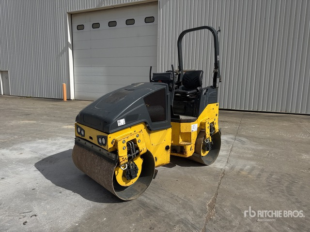 2018 Bomag BW120AD5 Compacteur Vibrant Tandem Double Drum Roller - Ceļu veltnis: foto 2 2018 Bomag BW120AD5 Compacteur Vibrant Tandem Double Drum Roller - Ceļu veltnis: foto 2