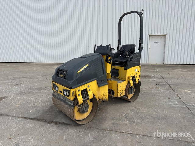 2018 Bomag BW90 AD-5 Compacteur Vibrant Tandem Double Drum Roller - Ceļu veltnis: foto 2 2018 Bomag BW90 AD-5 Compacteur Vibrant Tandem Double Drum Roller - Ceļu veltnis: foto 2